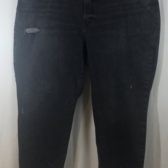 Old Navy Women High-Rise OG Straight Jeans - Picture 2 of 16